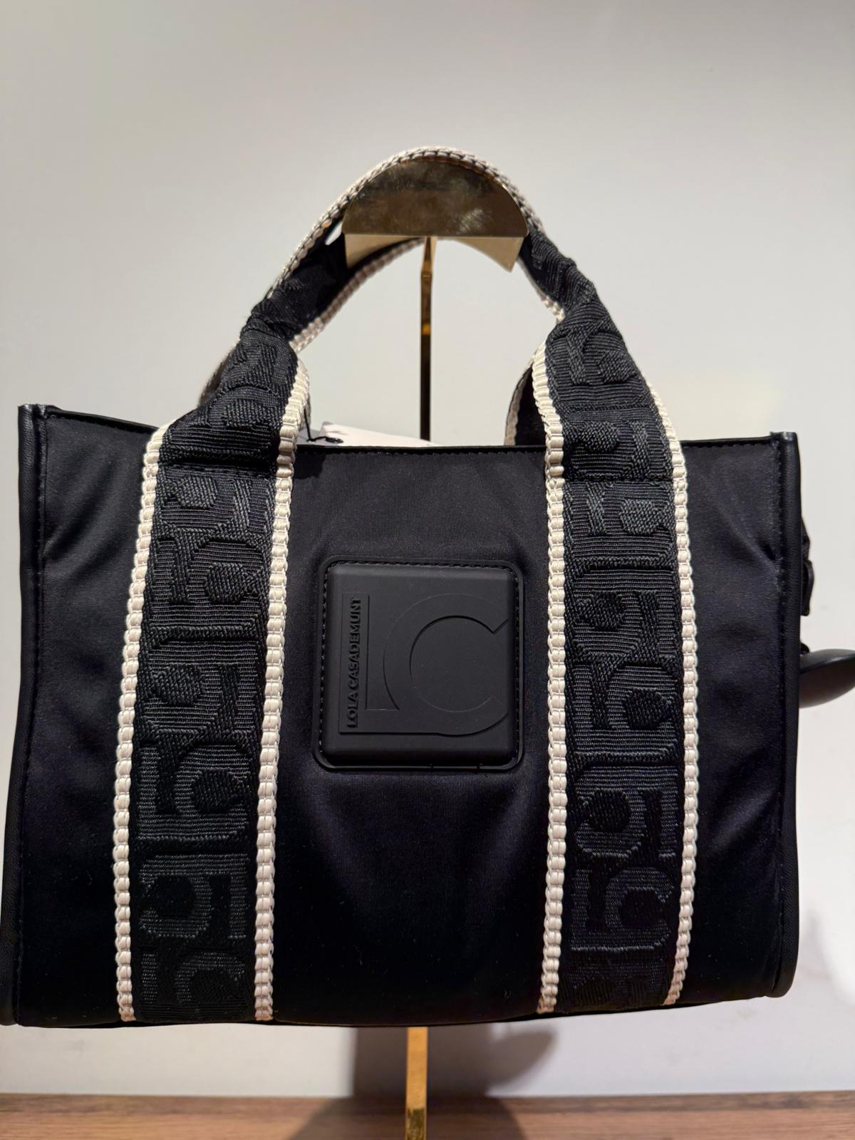 WhatsApp Image 2025-10-10 at 18.29.25 (1)